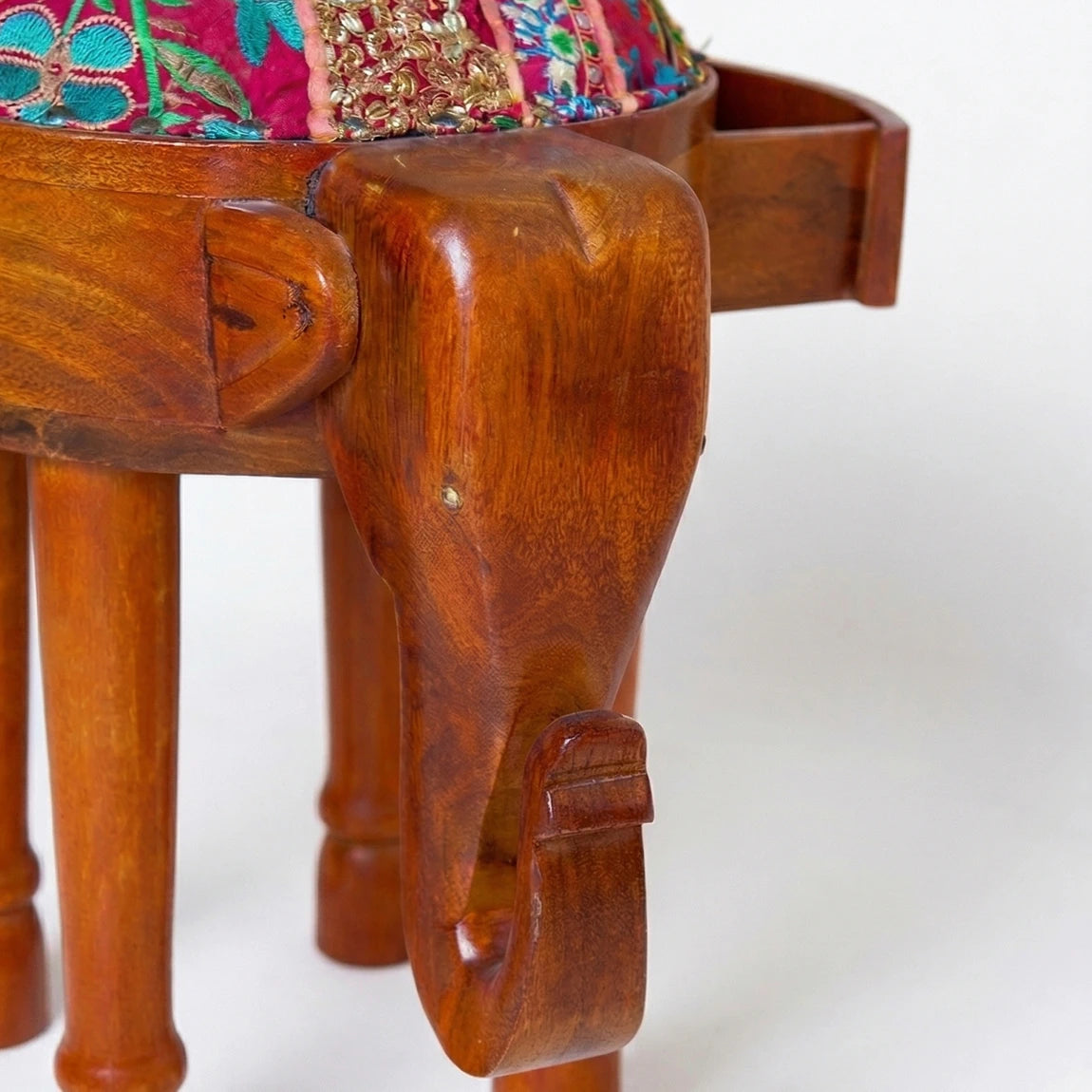 Elephant Head Round Seater with Drawer and upholstry