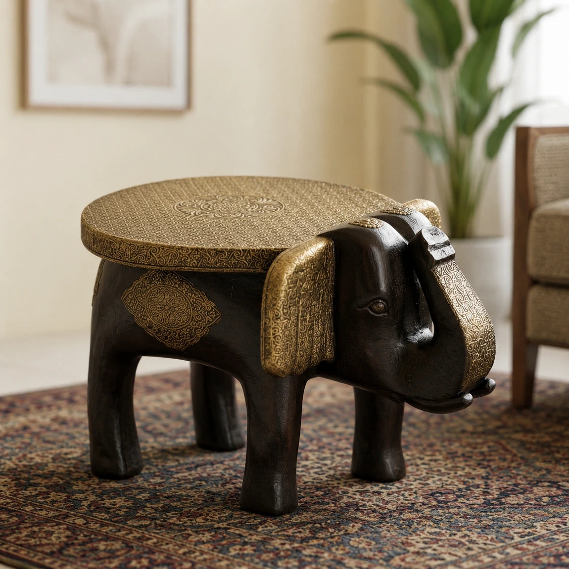 Elephant Head Round Seat with Emboss Brass Sheet